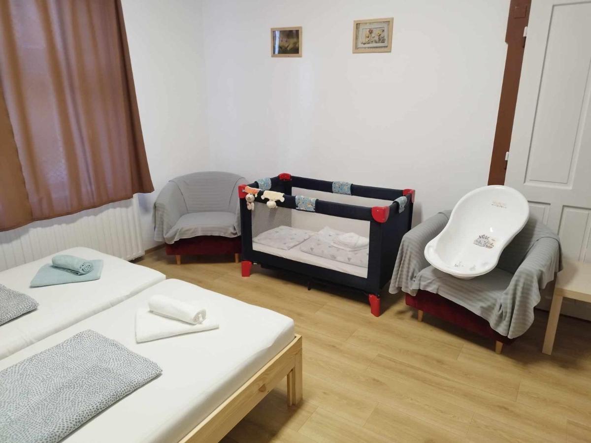 Tartos Szegfu Vendeghaz, Maganszallas Tazlar Exteriör bild