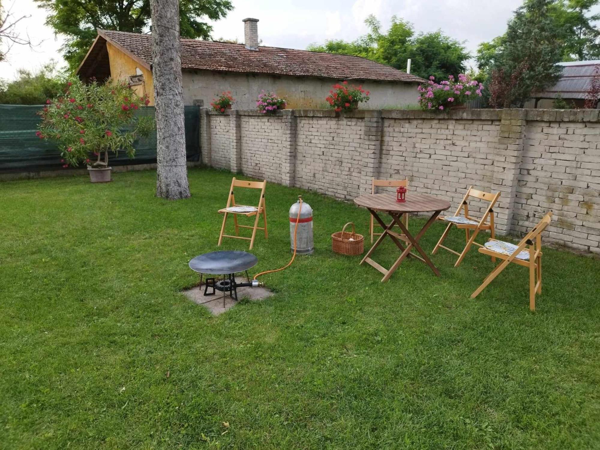 Tartos Szegfu Vendeghaz, Maganszallas Tazlar Exteriör bild