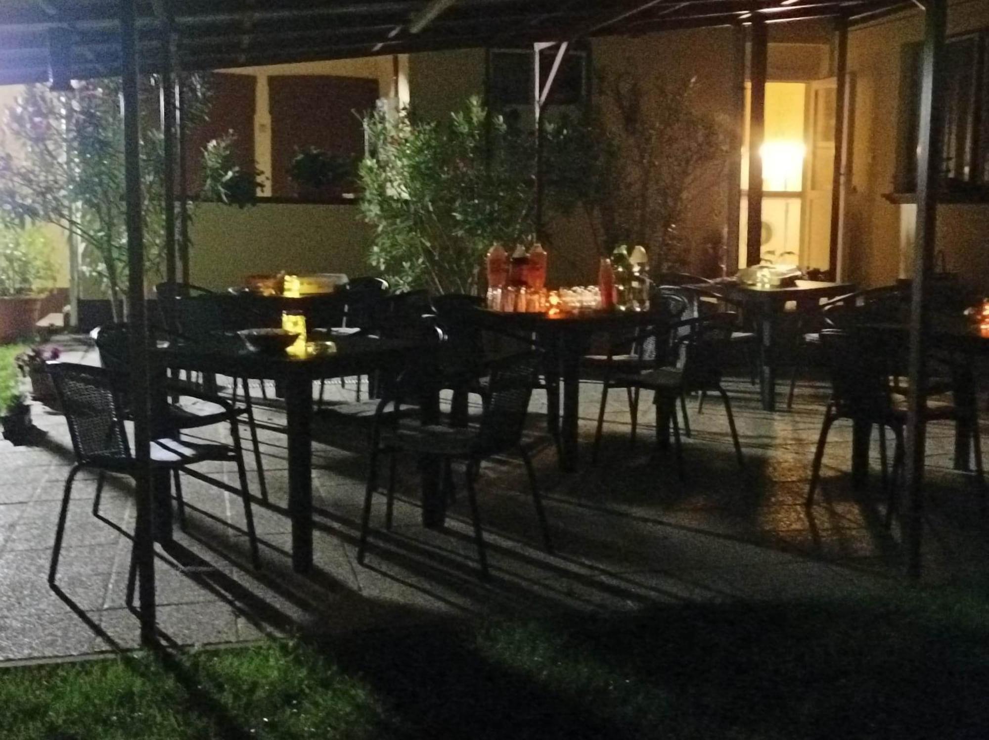 Tartos Szegfu Vendeghaz, Maganszallas Tazlar Exteriör bild