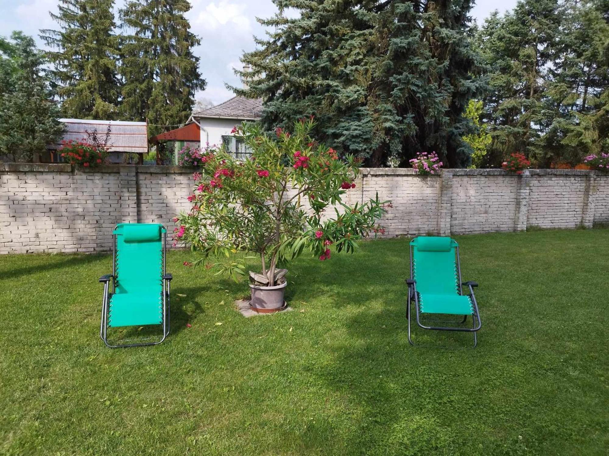 Tartos Szegfu Vendeghaz, Maganszallas Tazlar Exteriör bild