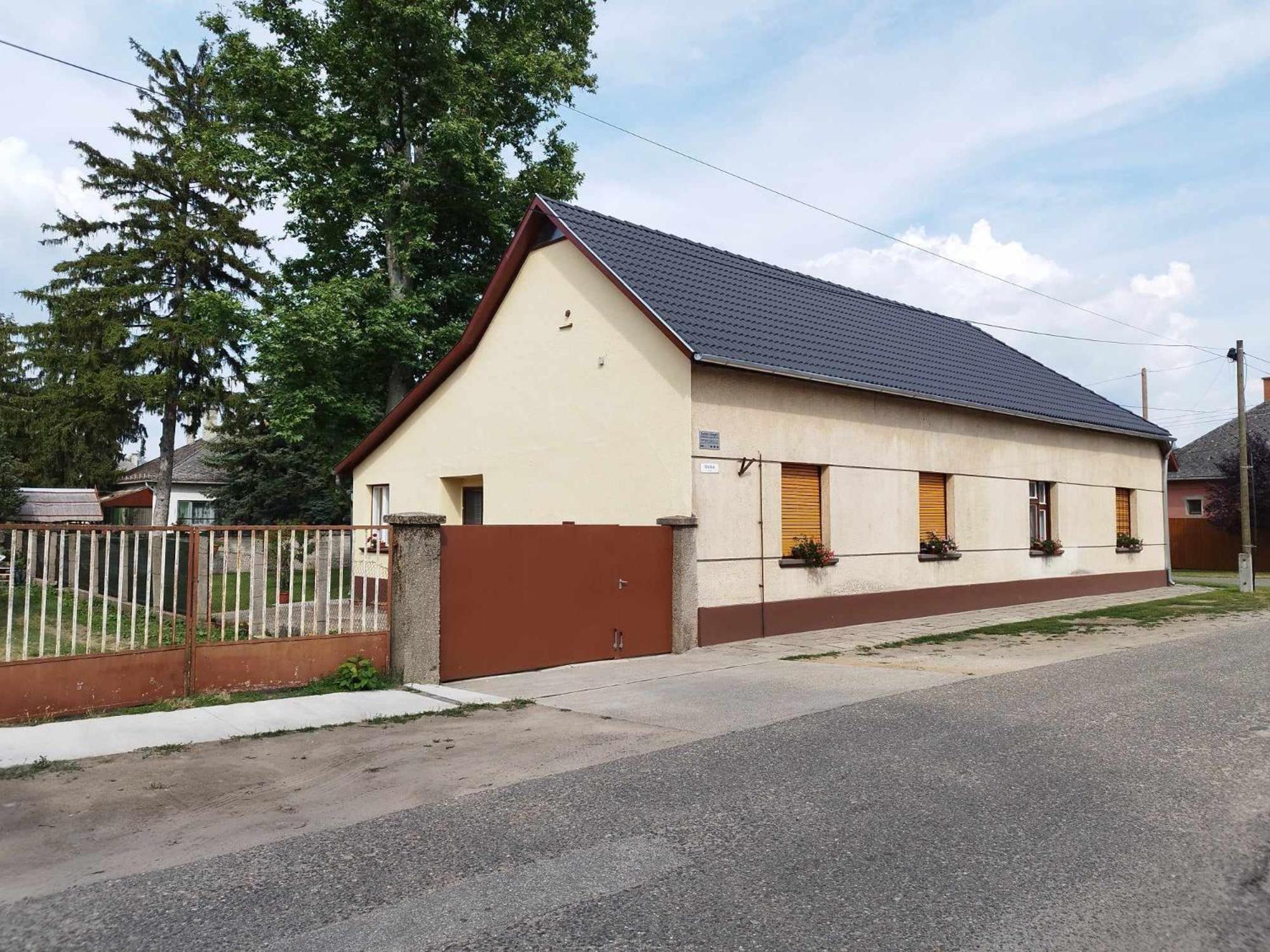 Tartos Szegfu Vendeghaz, Maganszallas Tazlar Exteriör bild