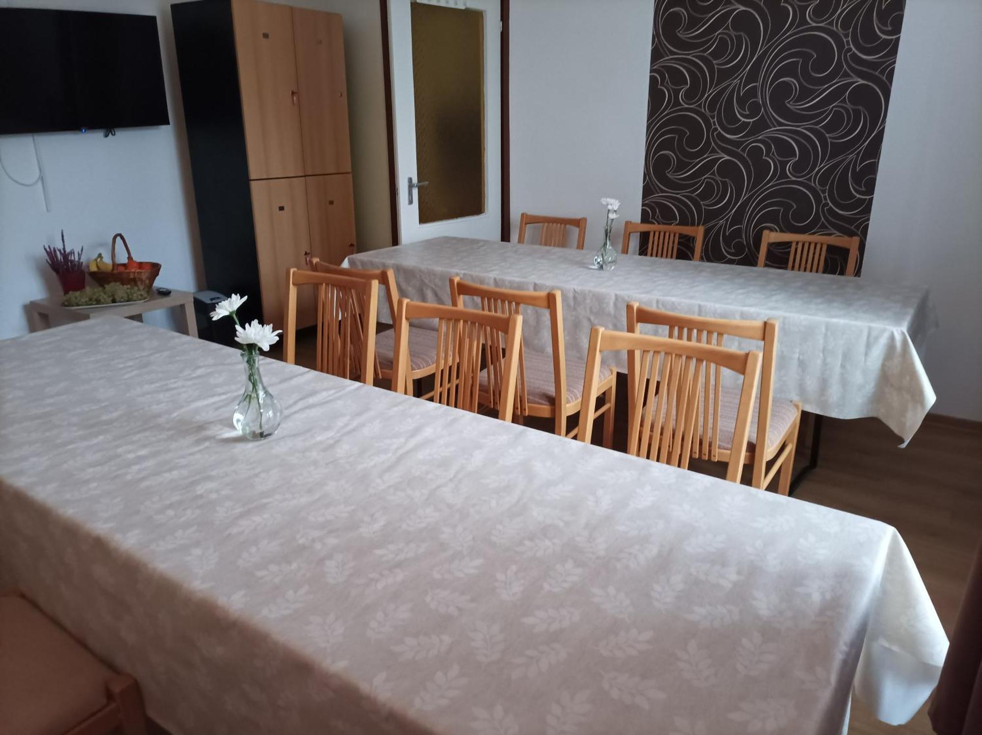 Tartos Szegfu Vendeghaz, Maganszallas Tazlar Exteriör bild
