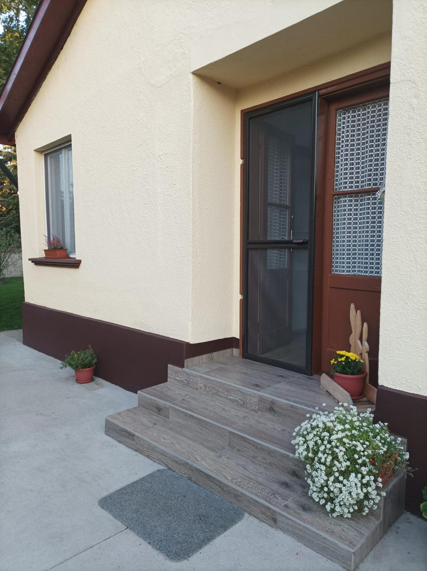 Tartos Szegfu Vendeghaz, Maganszallas Tazlar Exteriör bild