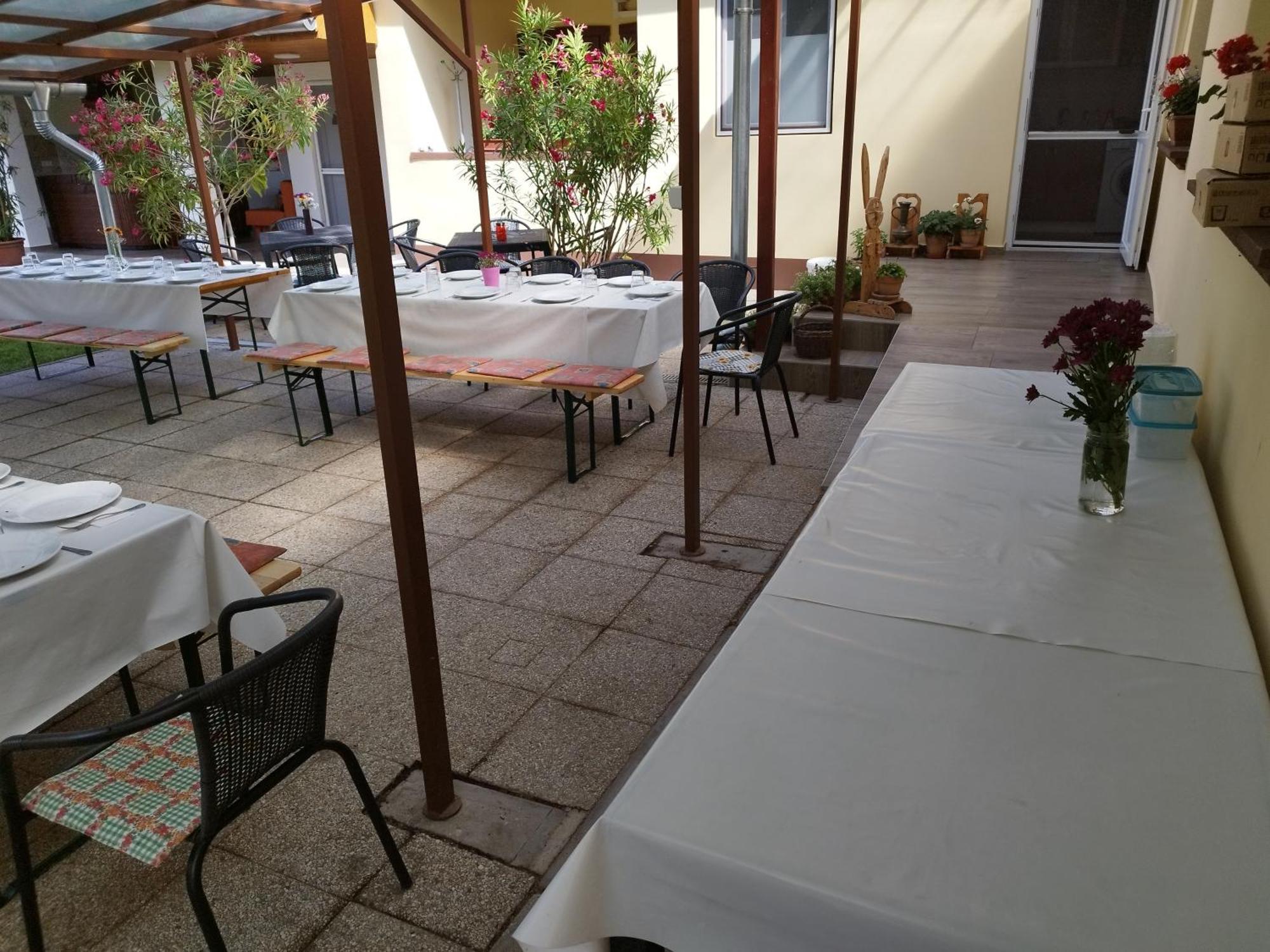 Tartos Szegfu Vendeghaz, Maganszallas Tazlar Exteriör bild